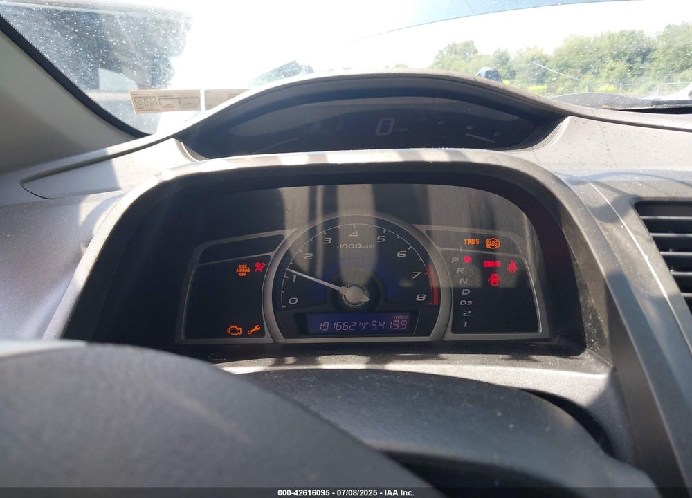 2010 HONDA CIVIC VIN: 2HGFG1B66AH525253