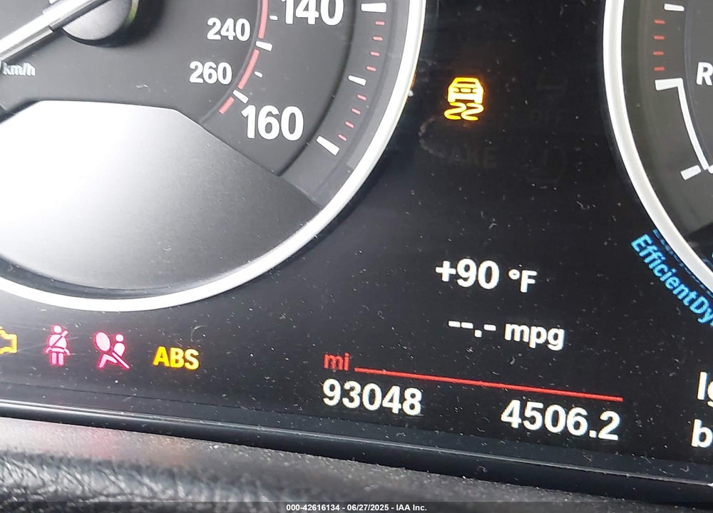 2018 BMW 330I VIN: WBA8D9G52JNU73073
