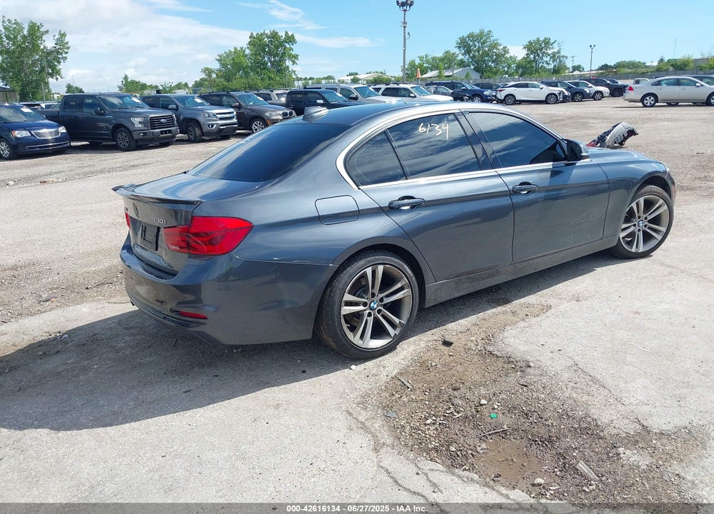 2018 BMW 330I VIN: WBA8D9G52JNU73073