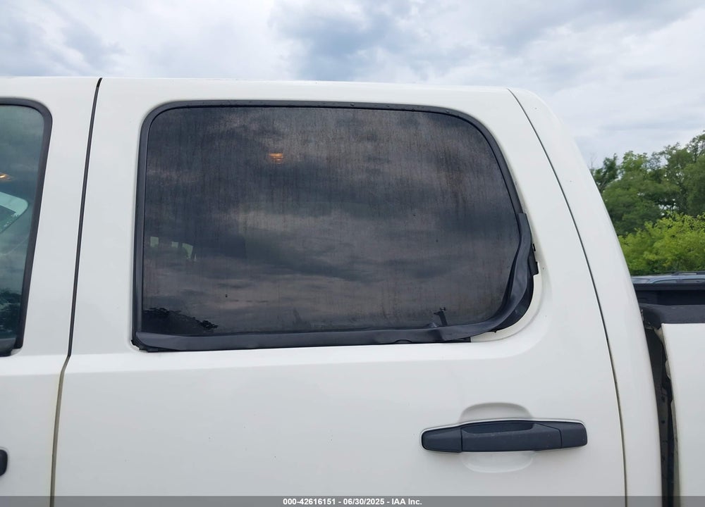 2009 CHEVROLET SILVERADO 2500HD LT VIN: 1GCHK53699F187792