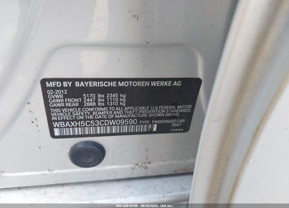 2012 BMW 528 VIN: WBAXH5C53CDW09590