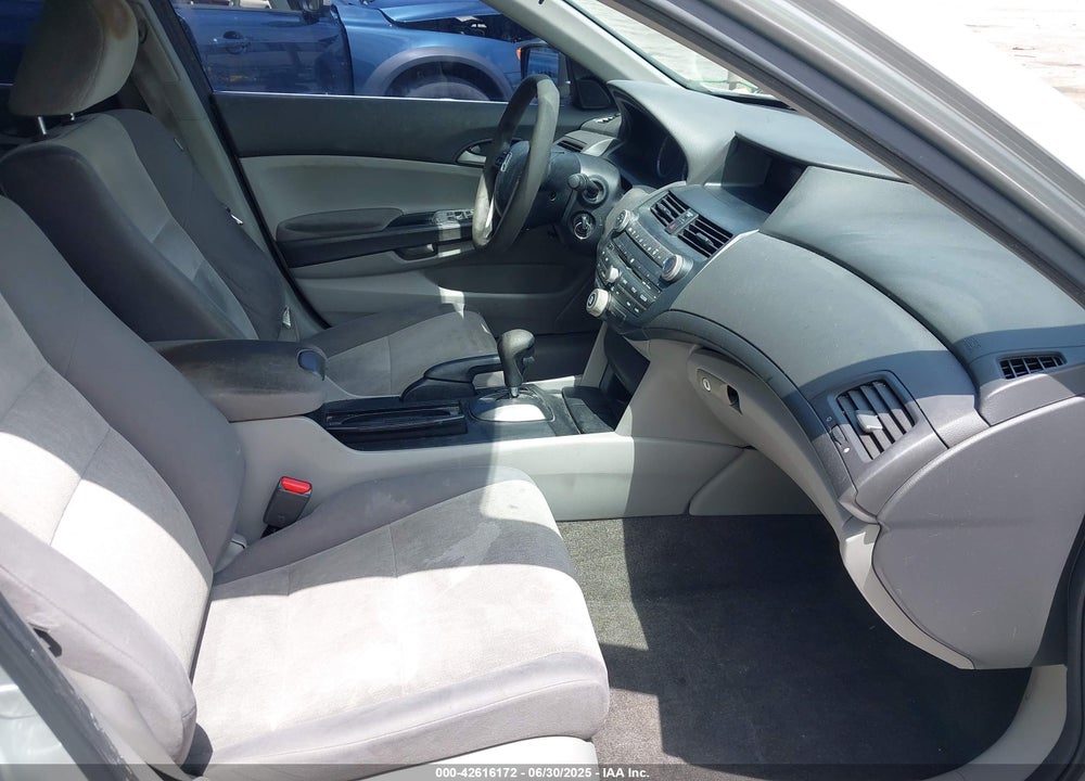 2010 HONDA ACCORD VIN: 1HGCP2F36AA190194