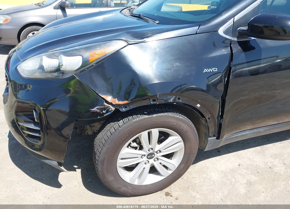2017 KIA SPORTAGE VIN: KNDPMCAC6H7272729
