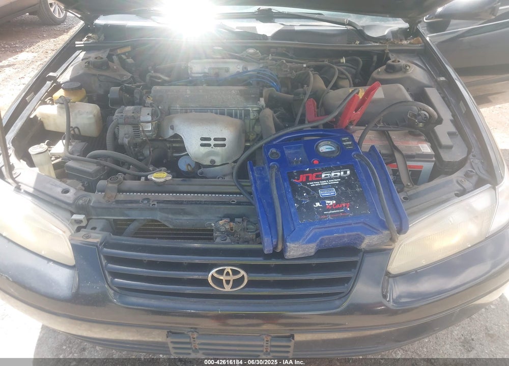 1999 TOYOTA CAMRY LE VIN: JT2BG22K9X0299117