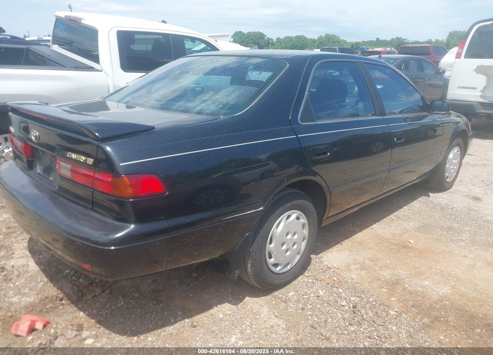 1999 TOYOTA CAMRY LE VIN: JT2BG22K9X0299117