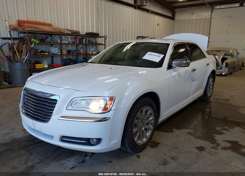 2011 CHRYSLER 300 LIMITED VIN: 2C3CA5CG9BH611647