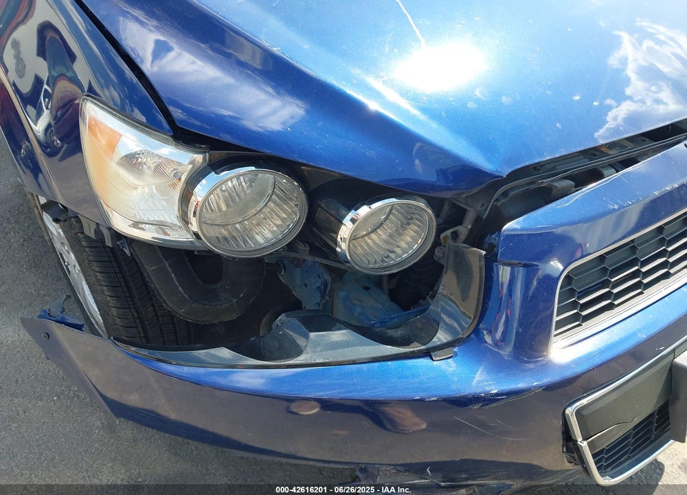 2012 CHEVROLET SONIC VIN: 1G1JC6SB4C4188119