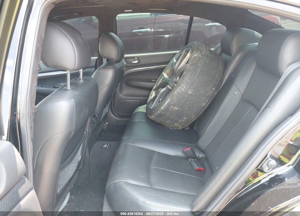 2011 INFINITI G37X VIN: JN1CV6AR8BM350831