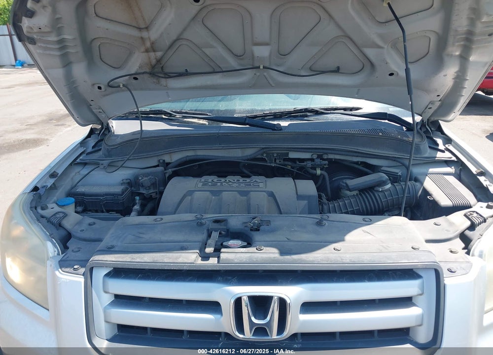 2007 HONDA PILOT VIN: 5FNYF28527B007945