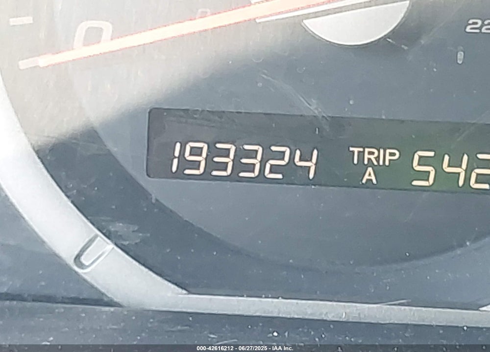 2007 HONDA PILOT VIN: 5FNYF28527B007945