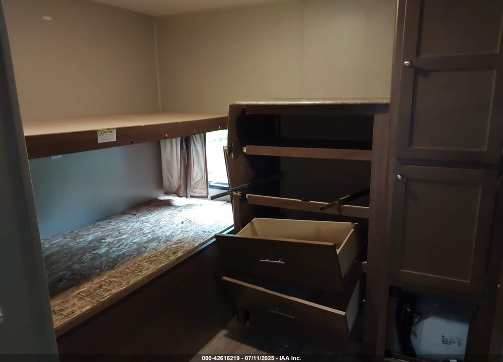 2017 DUTCHMAN ASPEN TRAIL VIN: 4YDT31028HH920268