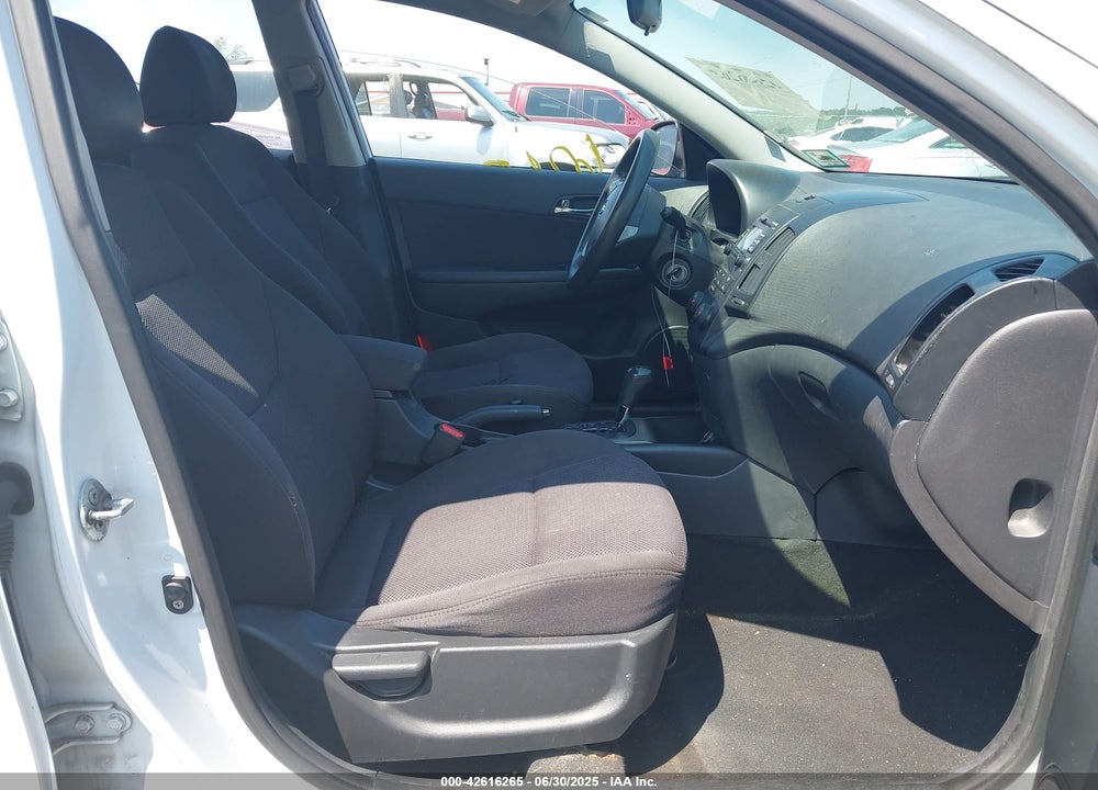 2012 HYUNDAI ELANTRA TOURING VIN: KMHDC8AE1CU133831