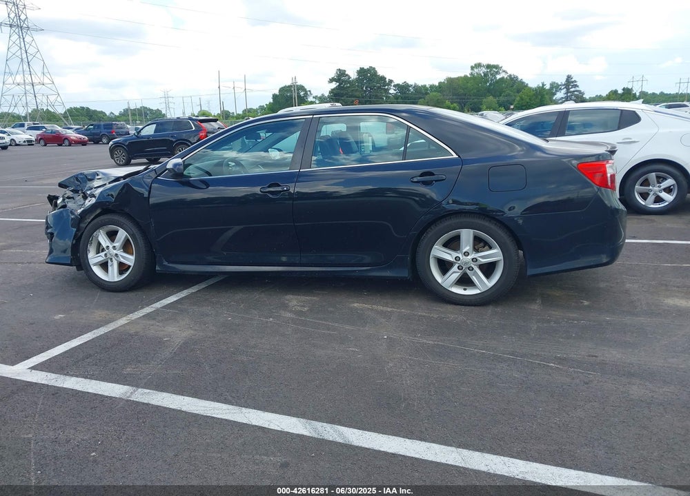 2014 TOYOTA CAMRY SE VIN: 4T1BF1FK0EU455089