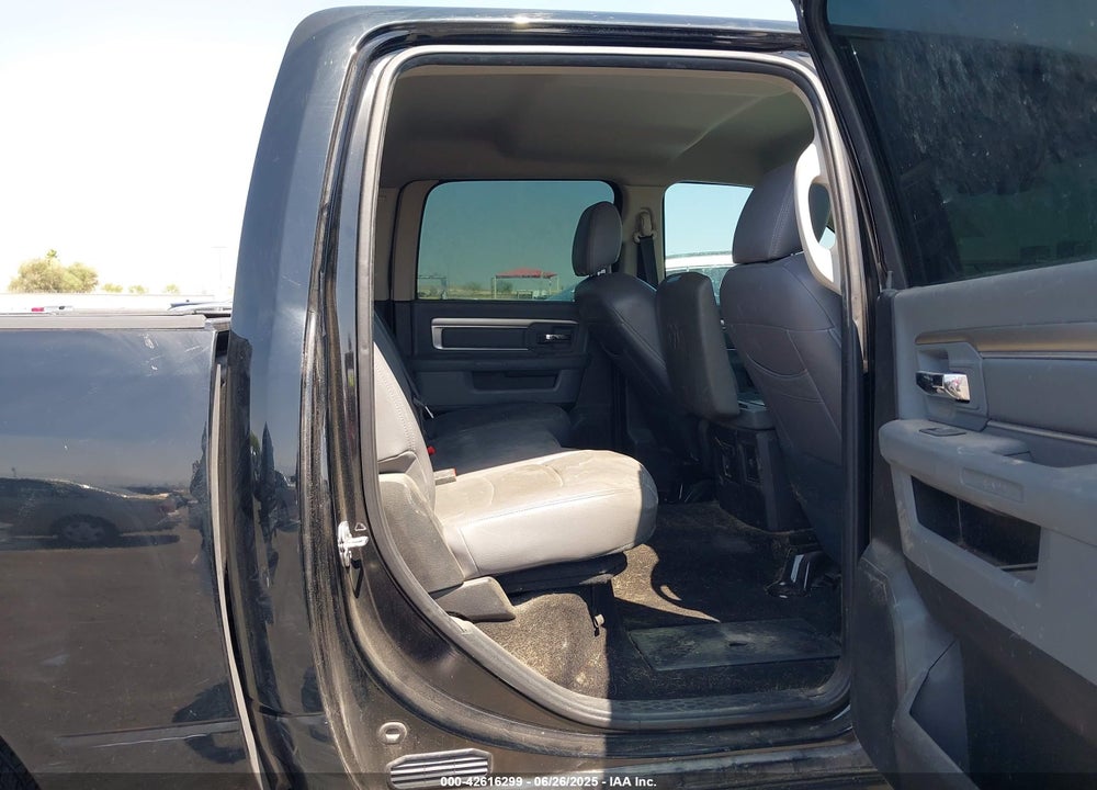 2014 RAM 1500 VIN: 1C6RR7LT4ES420780