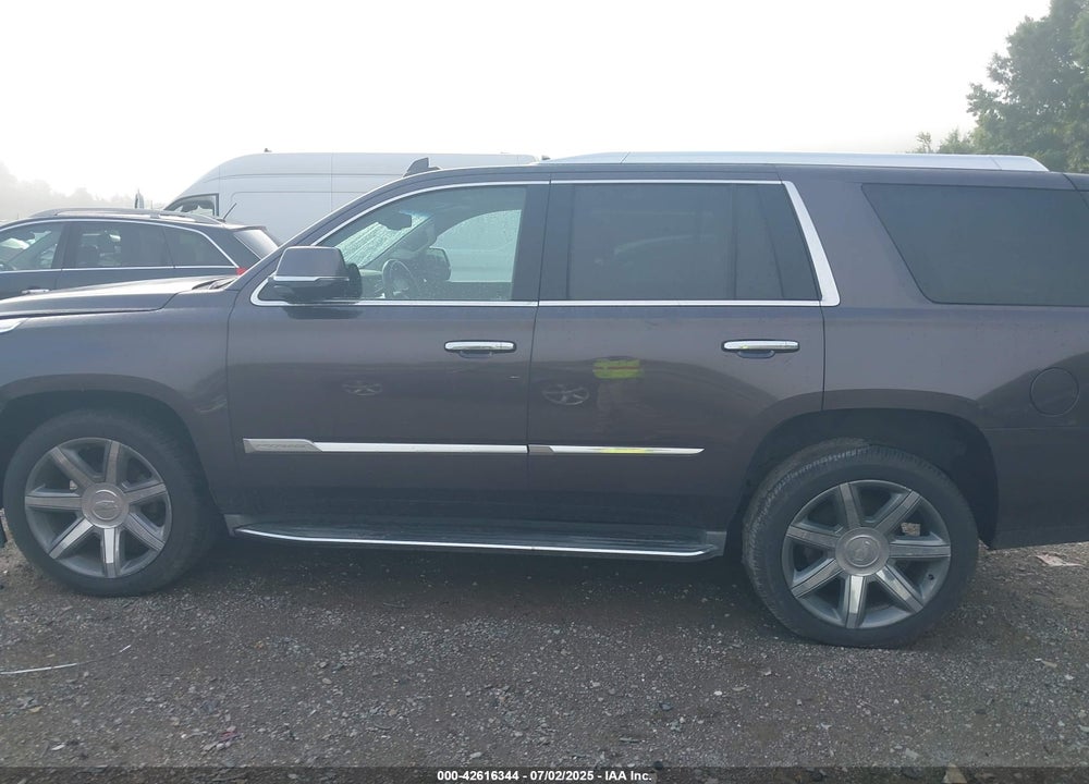 2016 CADILLAC ESCALADE VIN: 1GYS4BKJ3GR241114