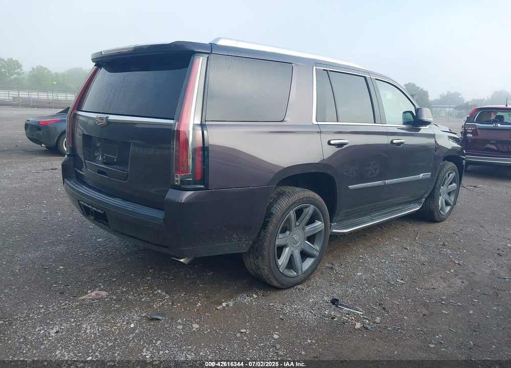 2016 CADILLAC ESCALADE VIN: 1GYS4BKJ3GR241114