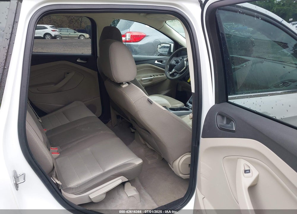 2015 FORD ESCAPE VIN: 1FMCU9GX2FUA24354