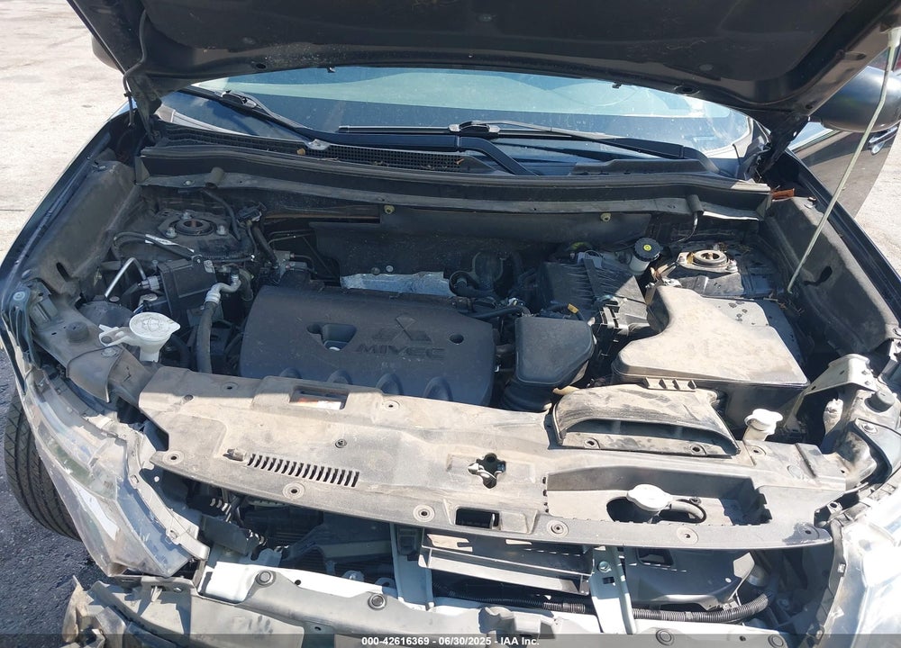 2019 MITSUBISHI OUTLANDER VIN: JA4AD2A38KZ031048