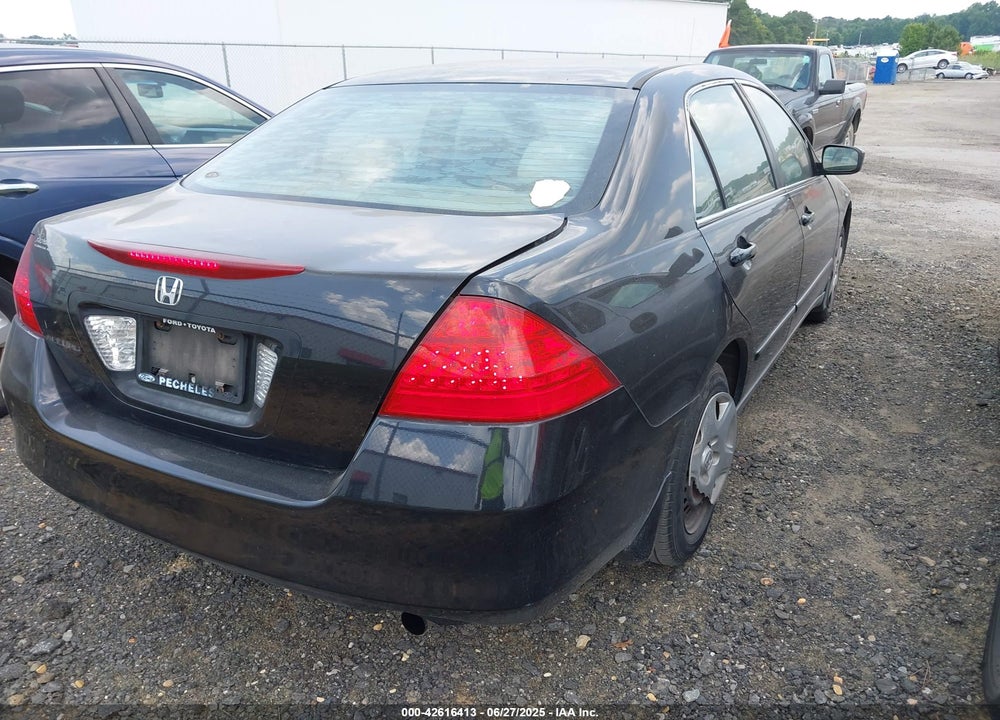 2007 HONDA ACCORD 2.4 LX VIN: 1HGCM56477A186666