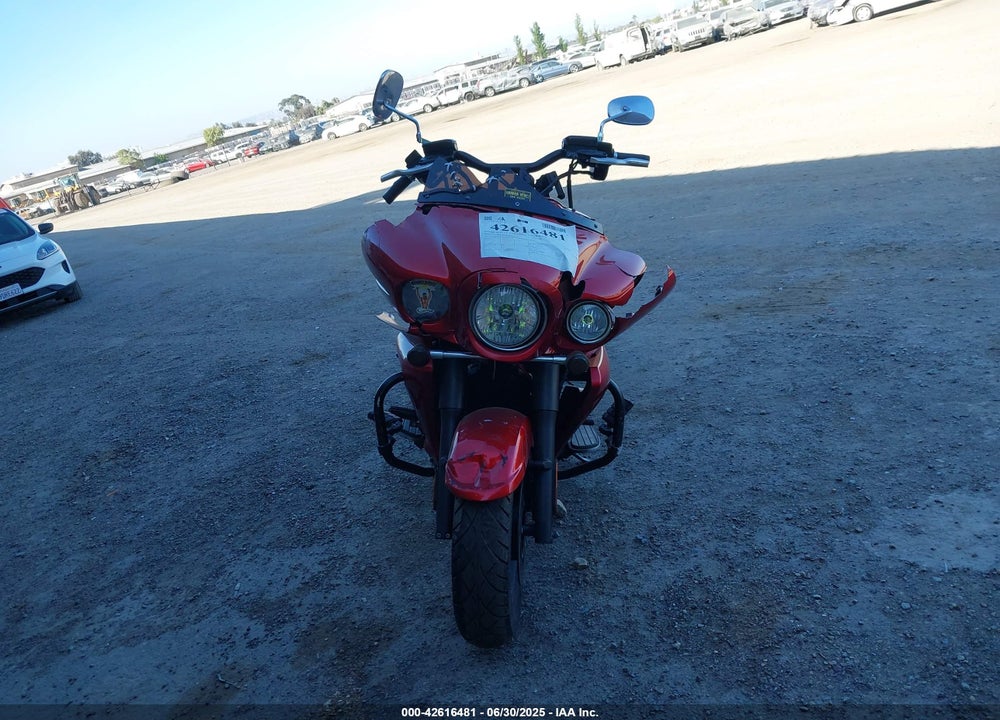 2011 KAWASAKI VN1700 J VIN: JKBVNRJ17BA001278