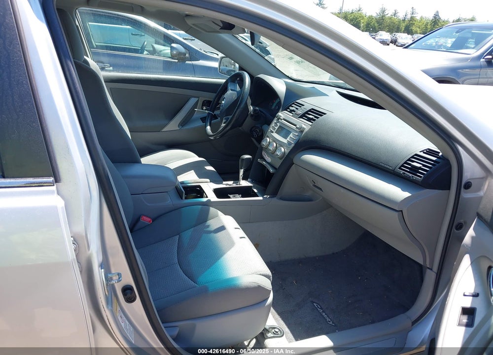 2011 TOYOTA CAMRY VIN: 4T1BF3EK2BU204681