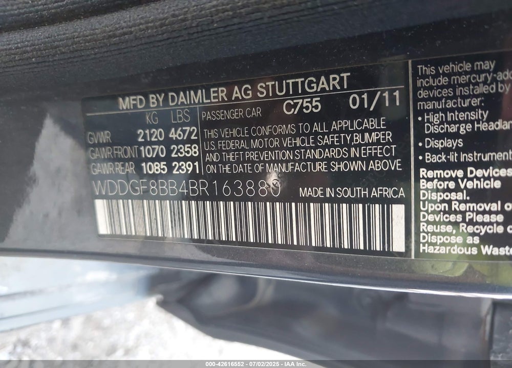 2011 MERCEDES-BENZ C VIN: WDDGF8BB4BR163880