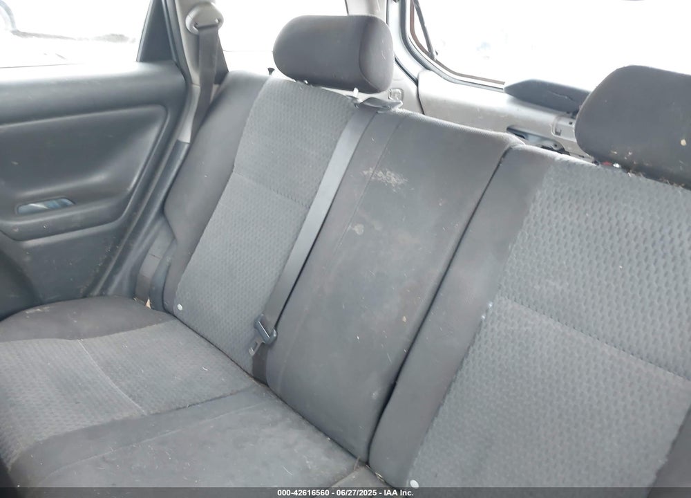 2007 TOYOTA MATRIX VIN: 2T1KR32E57C680535