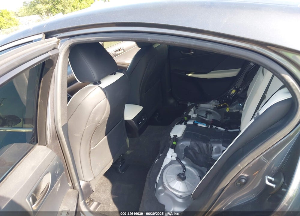 2021 LEXUS IS 350 VIN: JTHGZ1E26M5022919