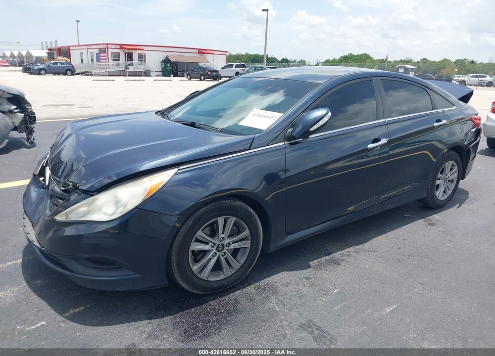 2014 HYUNDAI SONATA VIN: 5NPEB4AC1EH900514