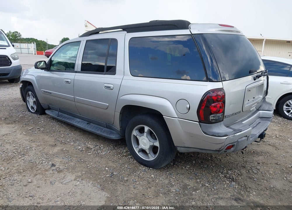 2004 CHEVROLET TRAILBLAZER EXT LT VIN: 1GNES16S746208871