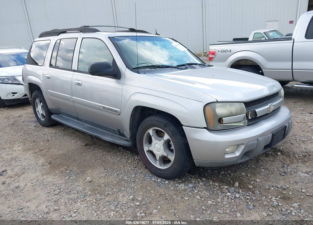 2004 CHEVROLET TRAILBLAZER EXT LT VIN: 1GNES16S746208871