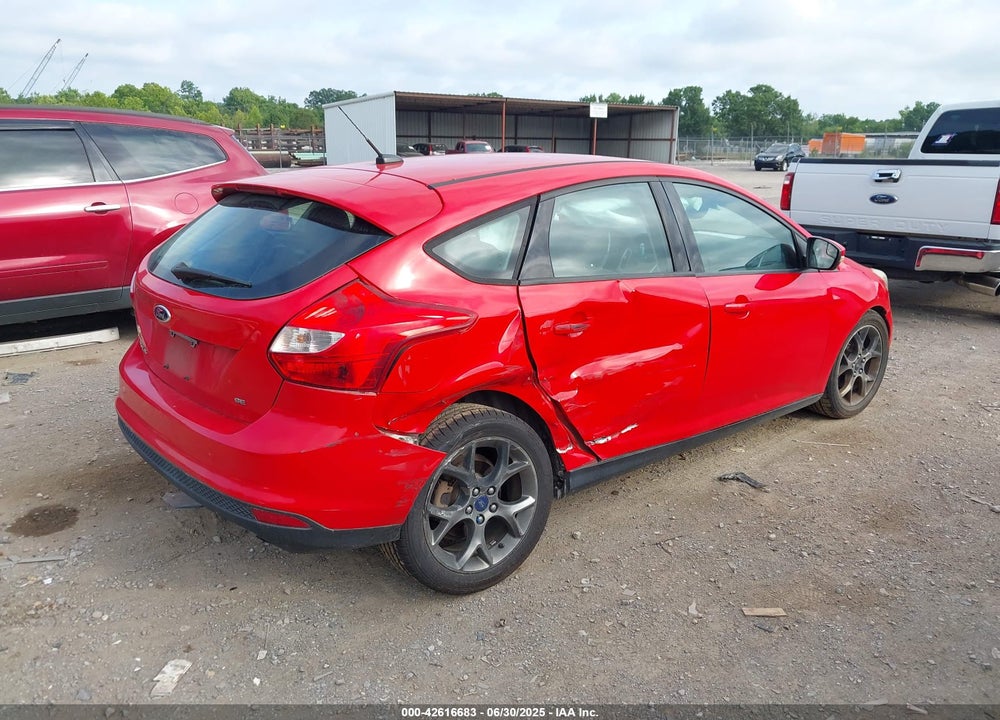 2014 FORD FOCUS VIN: 1FADP3K23EL324018