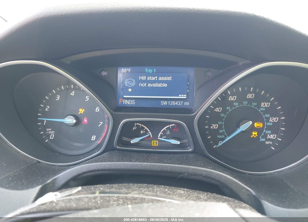 2014 FORD FOCUS VIN: 1FADP3K23EL324018