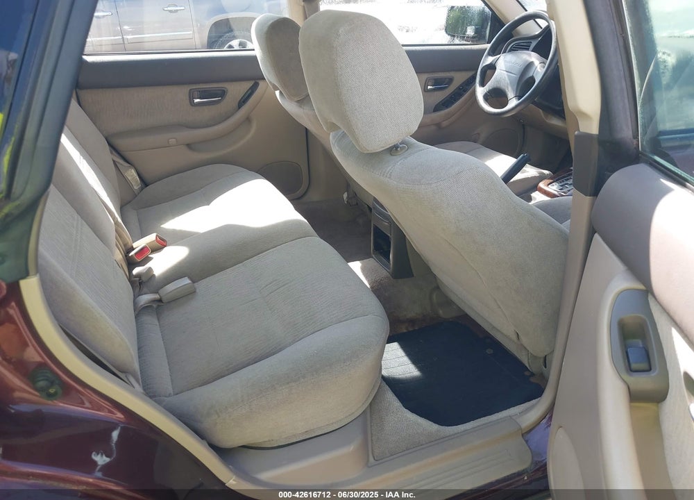 2000 SUBARU OUTBACK VIN: 4S3BH6657Y7648185
