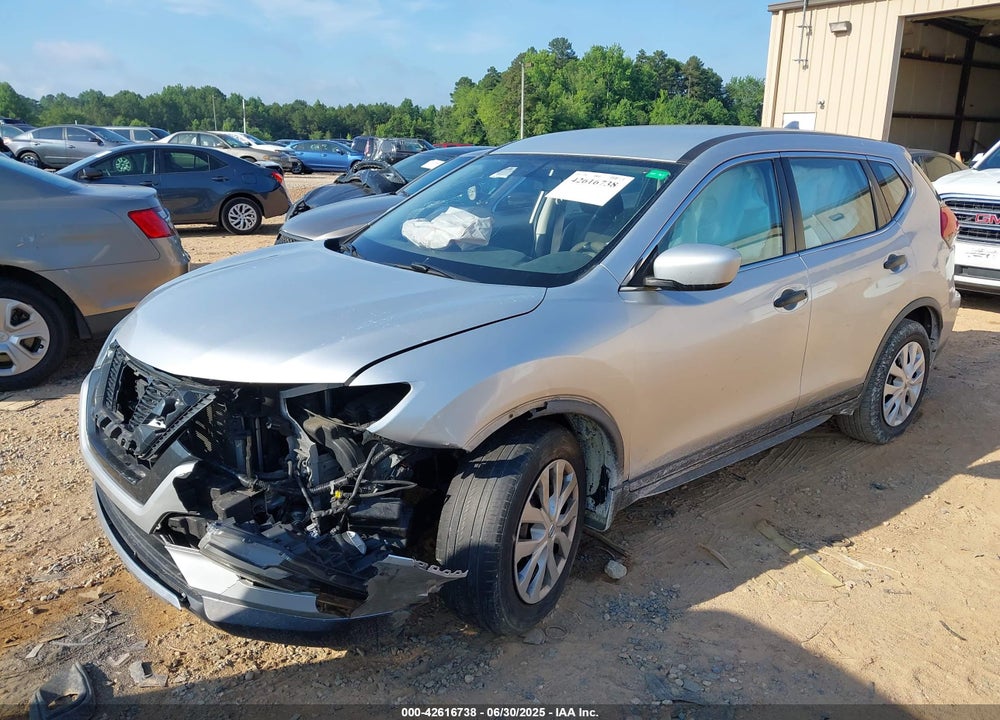 2017 NISSAN ROGUE VIN: JN8AT2MT3HW402426