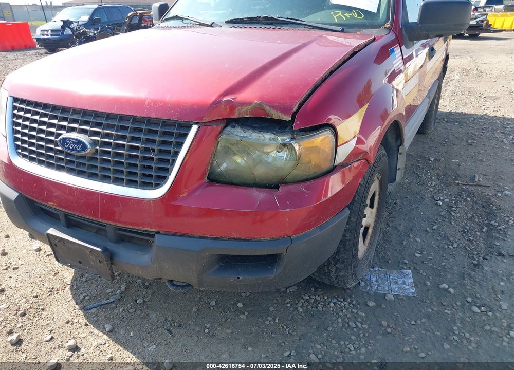 2005 FORD EXPEDITION NBX/XLT VIN: 1FMFU165X5LA19826
