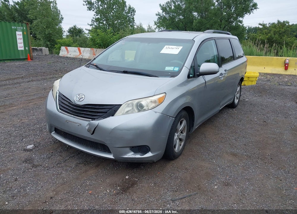 2011 TOYOTA SIENNA VIN: 5TDKK3DC6BS072605