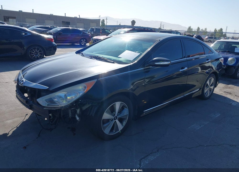2012 HYUNDAI SONATA HYBRID VIN: KMHEC4A45CA062820