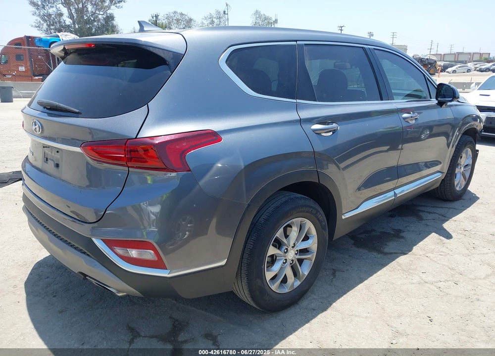 2020 HYUNDAI SANTA FE VIN: 5NMS33AD9LH138790