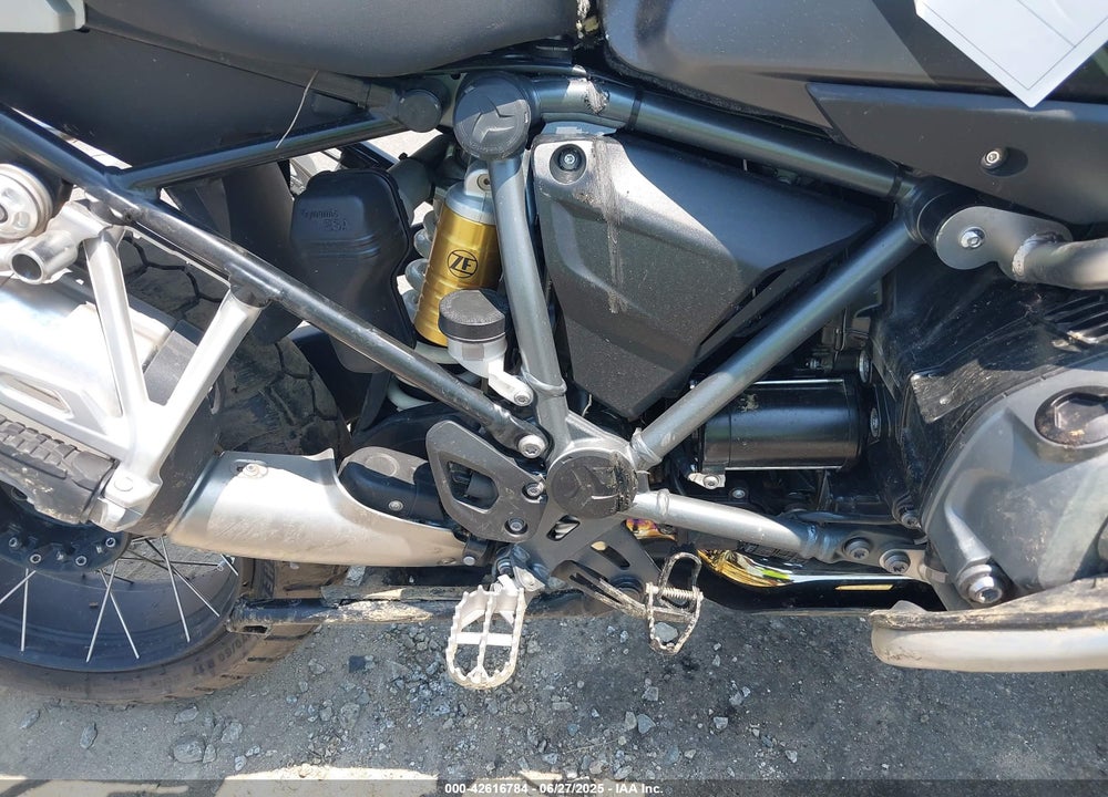 2022 BMW R 1250 GS ADVENTURE VIN: WB10M1309N6E95857