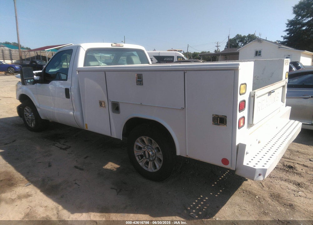 2011 FORD F-250 VIN: 1FDBF2A66BEC75492