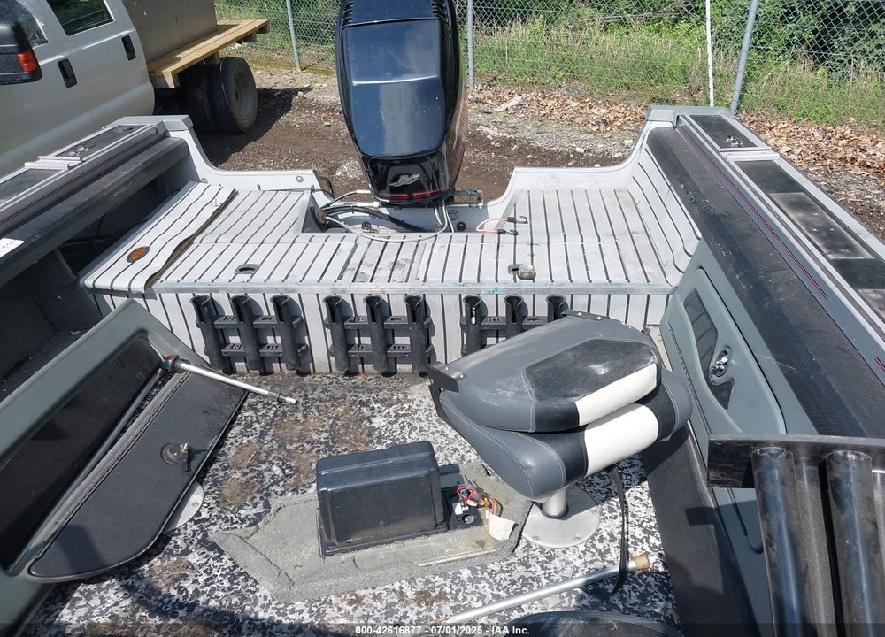 2007 BASS TRACKER TARGA 1 VIN: BUJ71793K607