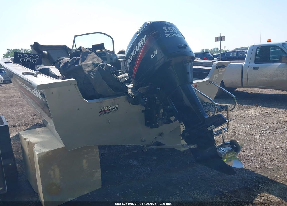 2007 BASS TRACKER TARGA 1 VIN: BUJ71793K607