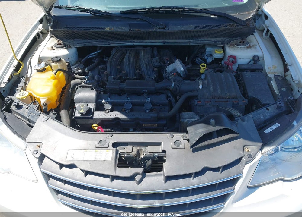 2010 CHRYSLER SEBRING VIN: 1C3CC5FD9AN199621