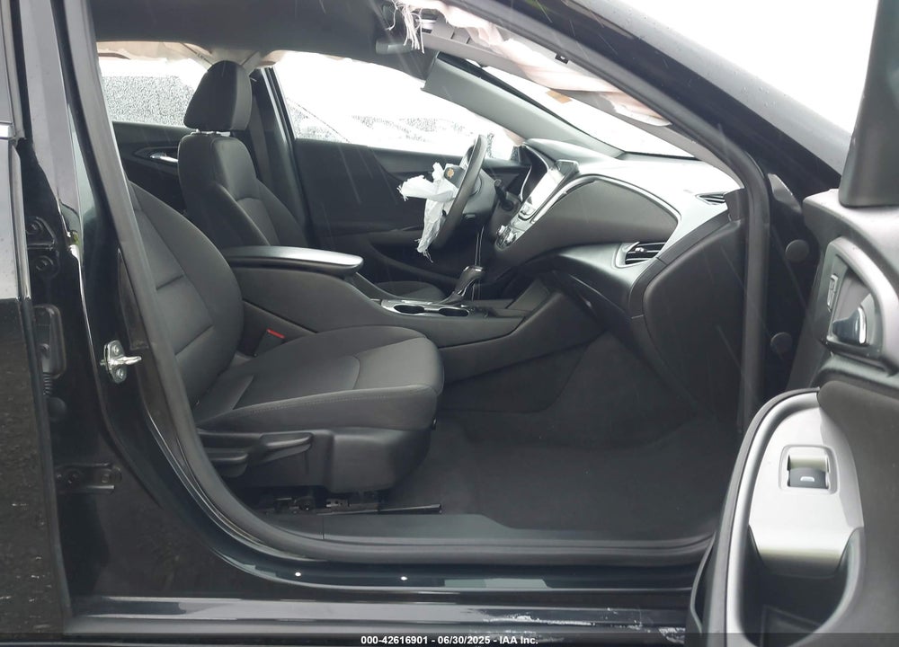 2020 CHEVROLET MALIBU VIN: 1G1ZB5ST1LF151848