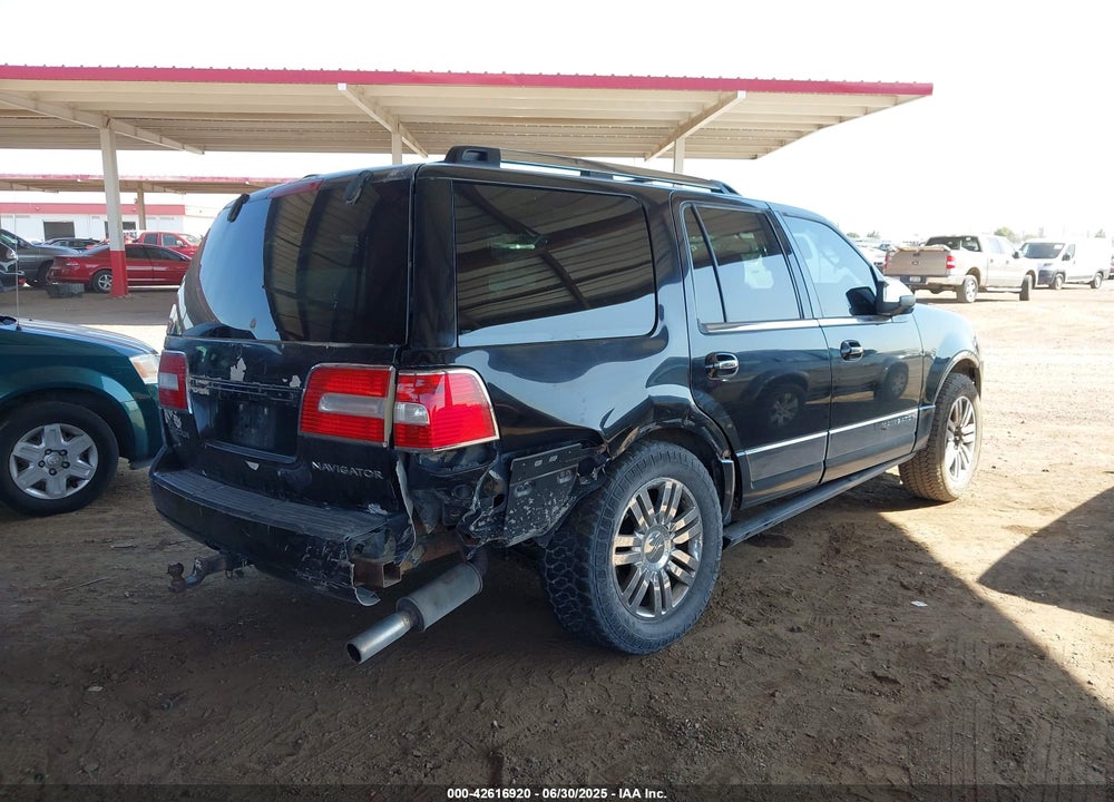 2007 LINCOLN NAVIGATOR ULTIMATE VIN: 5LMFU28517LJ07148