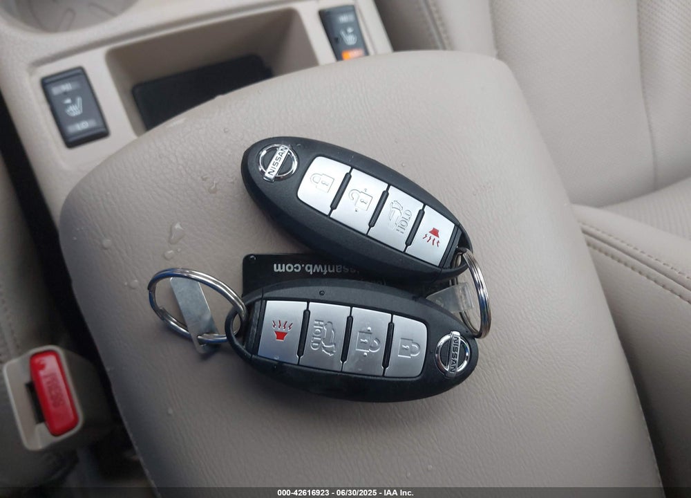 2015 NISSAN ROGUE VIN: 5N1AT2MT2FC814696