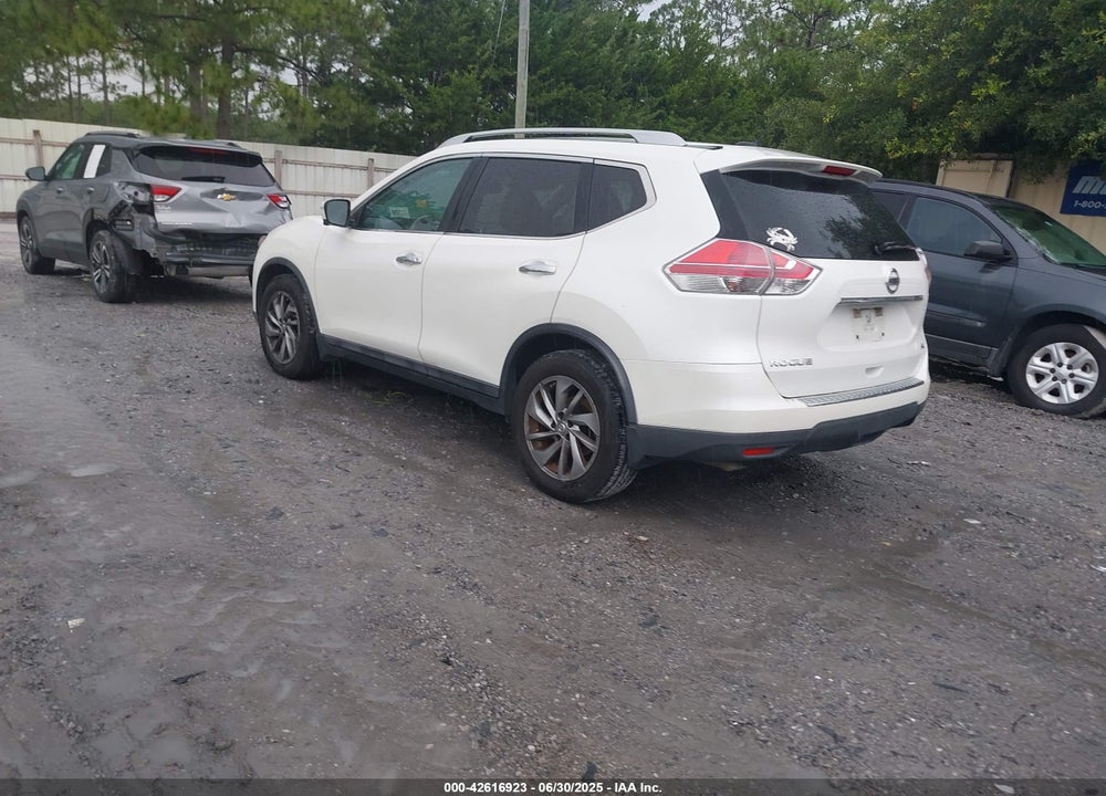 2015 NISSAN ROGUE VIN: 5N1AT2MT2FC814696