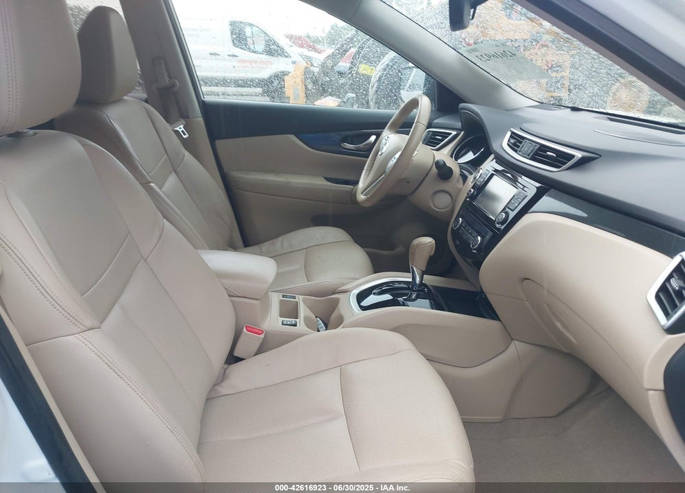 2015 NISSAN ROGUE VIN: 5N1AT2MT2FC814696