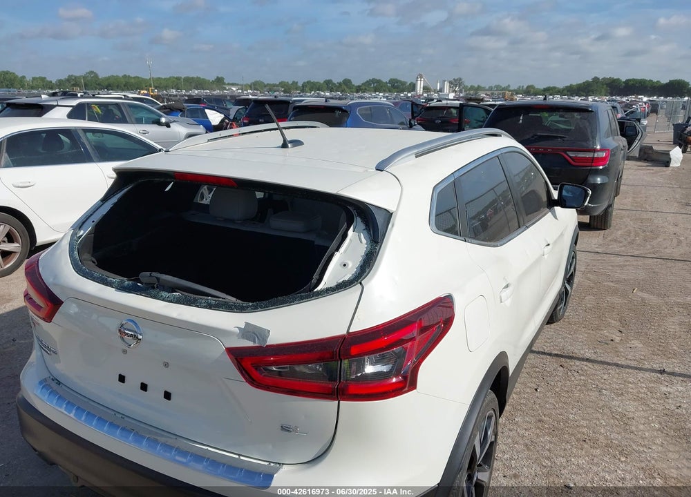 2021 NISSAN ROGUE SPORT VIN: JN1BJ1CV4MW572830